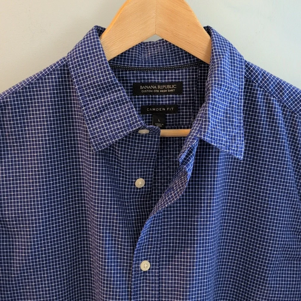 Banana Republic Men's Large Camden Fit Custom 078 Wash Button Down Shirt